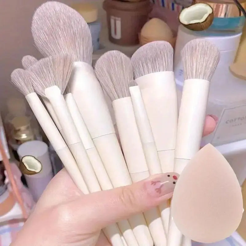 13pcs Premium Synthetic Nylon Bristle Makeup Brush Set - Soft, Gentle, and Cruelty-Free for Flawless Foundation, Blush, Powder,