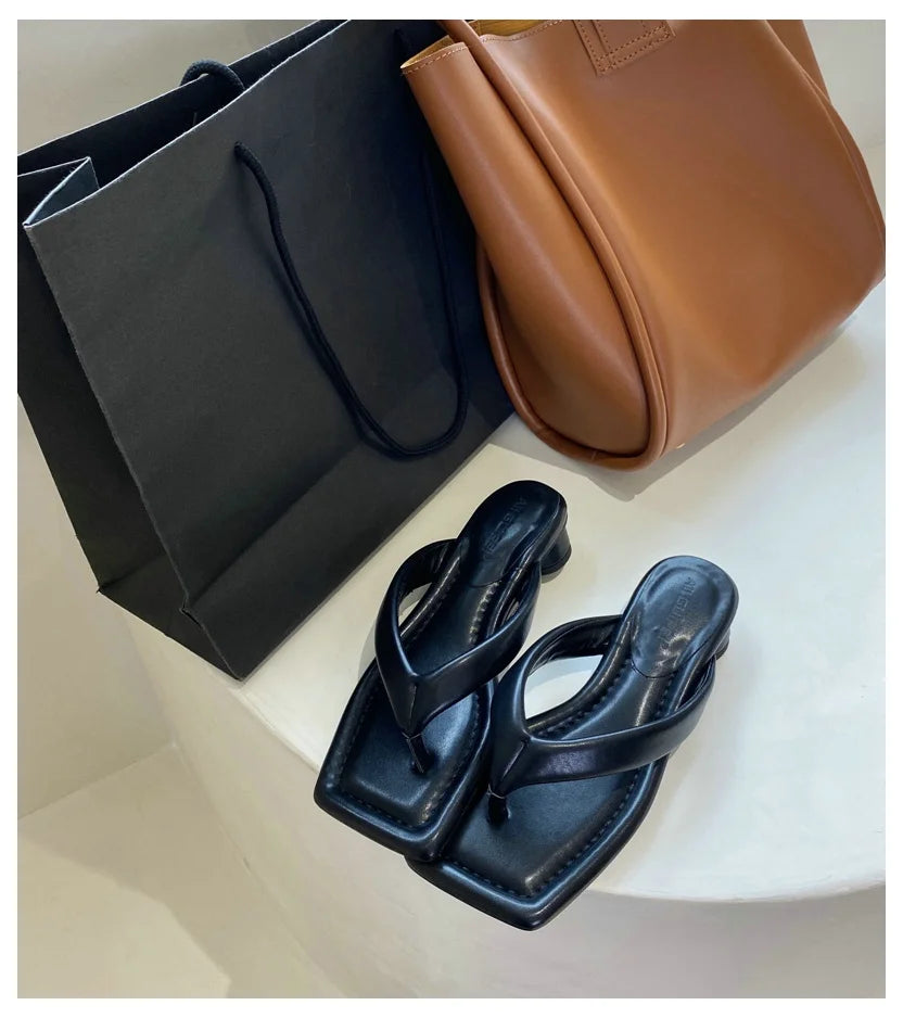2024 Fashion Square Toe Low Heels Slippers Women Casual Narrow Band Sandals Brand Slide Slip On Beach Flip Flops Sandalias Mujer