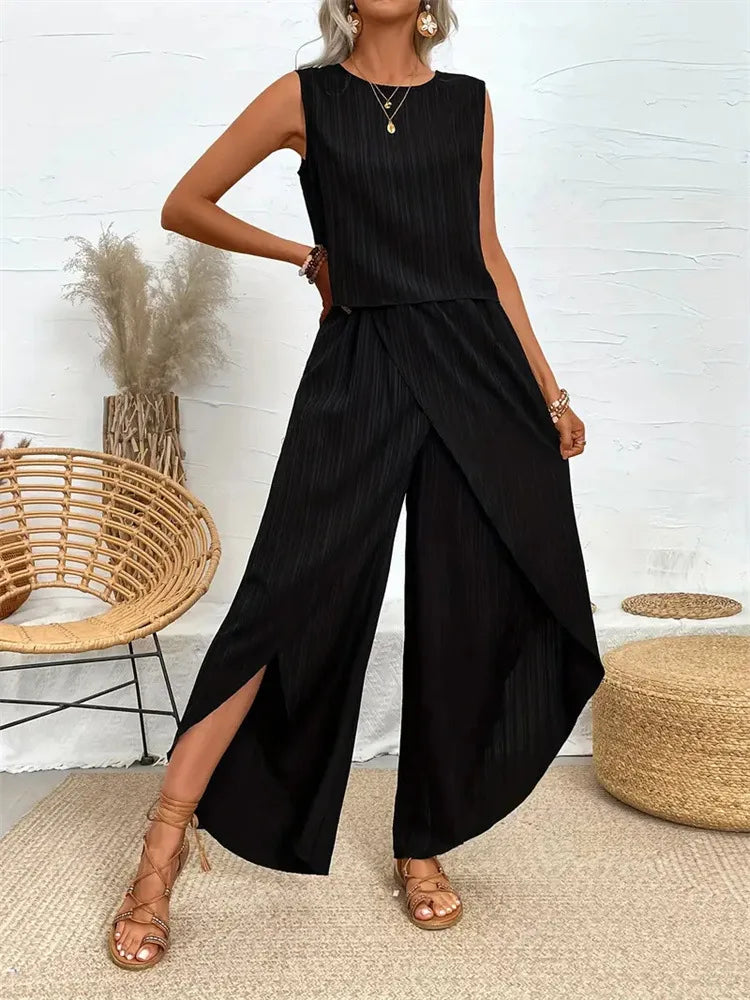 Fashionable Set Relaxed Oversized Comfortable Set Sleeveless Crewneck T-Shirt Set Summer-Ready Lightweight Casual Ensemble 
